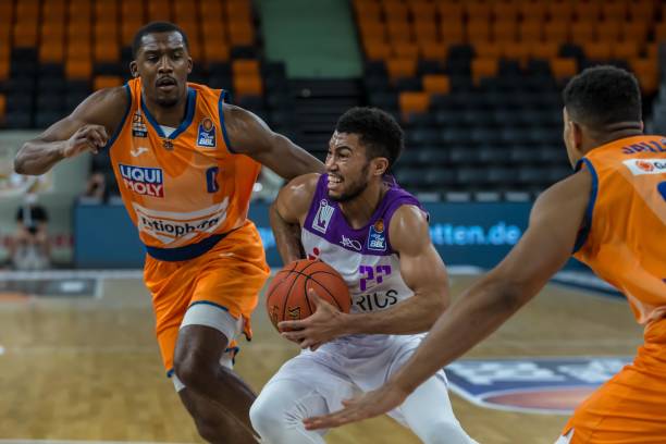 合他发挥个 合他发挥个