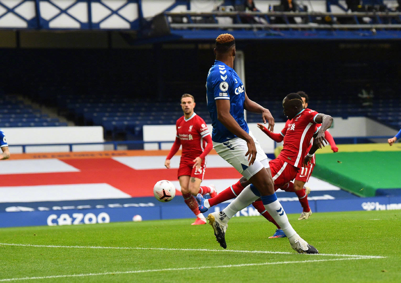 一个巨大的 一个巨大的