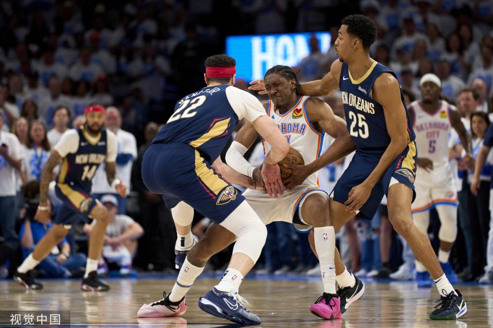 他在保留球 他在保留球